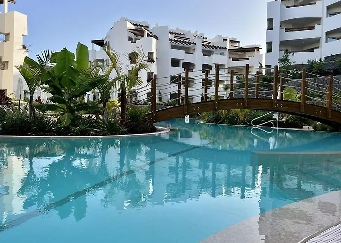 Jardines - Bentago 04 Nature Reserve View 2b * Palm-mar